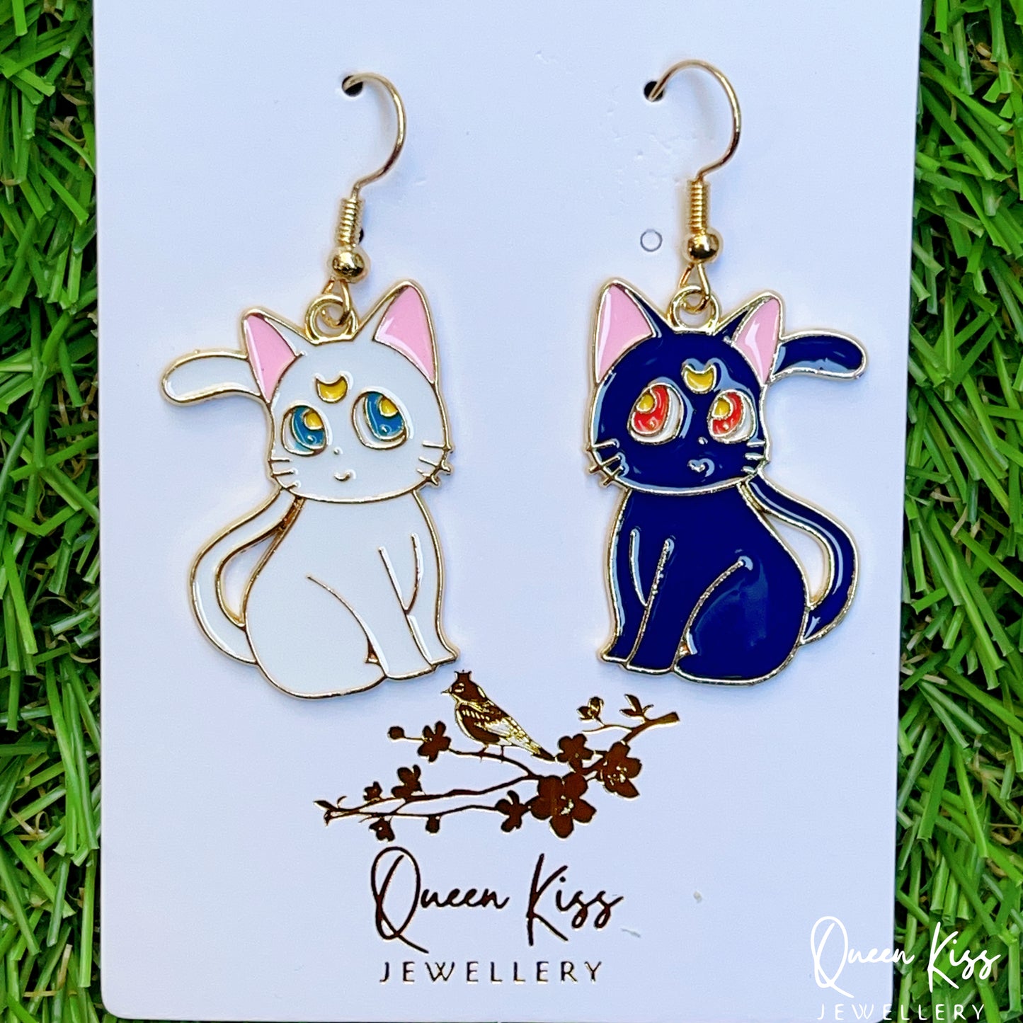 Enamel Fun Adorable Cute Salomon Cat Japanese Style Earrings -- Lovely Buddies!