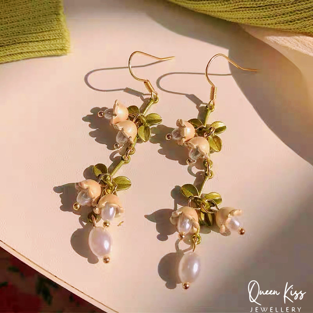 White Flowers Green Leaves Dangle Earrings -- Fairy Lady!!