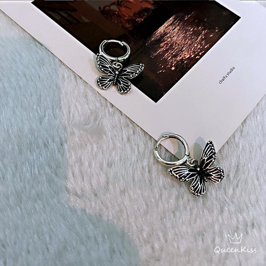 Cool Stainless Steel Butterfly Silver Earrings -- Meet you In Garden !!