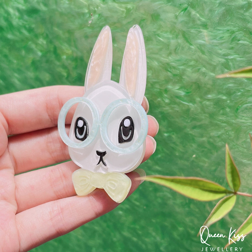 Cute Adorable Good Quality Acrylic Bunny Rabbit Brooches Artist Gift for Her, Mother, Kid, Sister, Good Friends