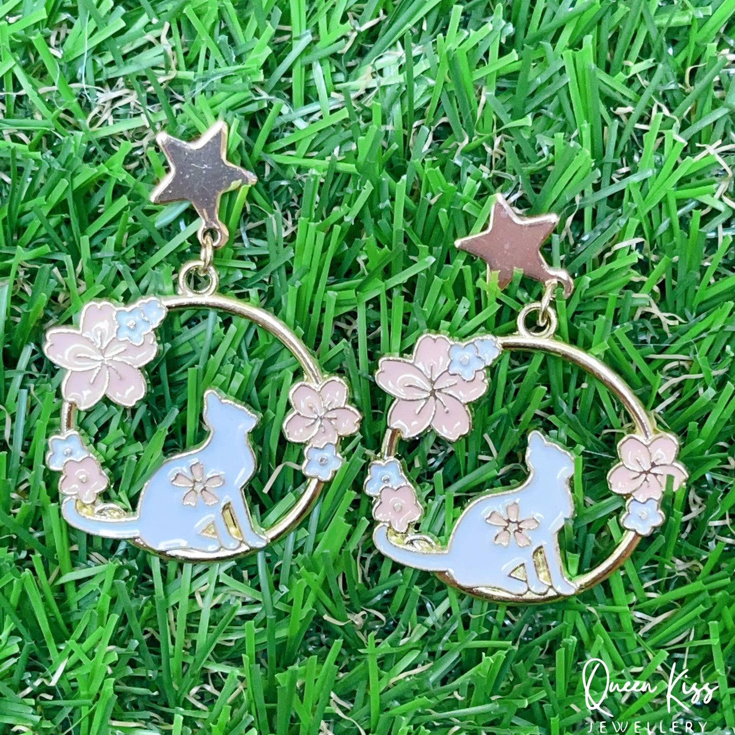 Super Cute Kitty Cat and Flower Earrings -- Meow World!!