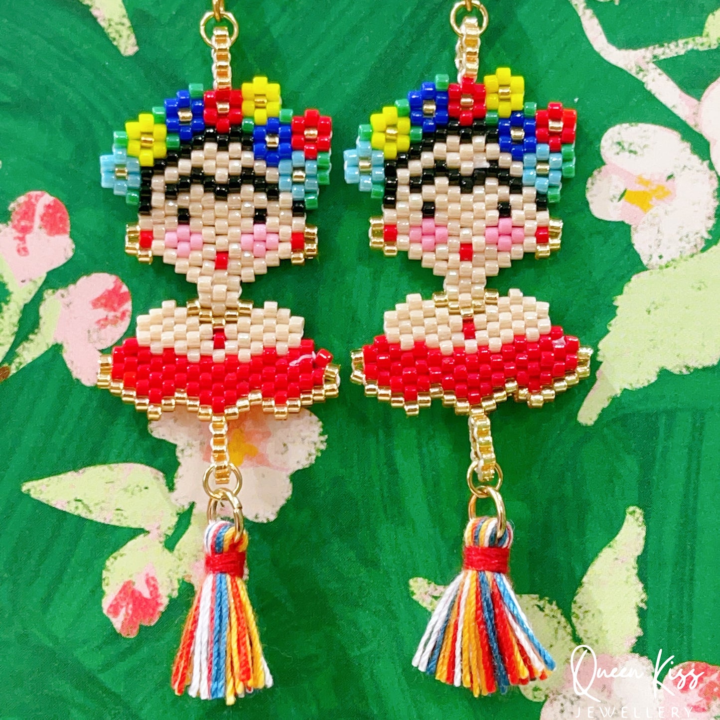 Handmade Artwork Artist Frida Portrait Beaded Earrings Beadwork earrings Dangle earrings Long earrings Luxury boho - Women Power!!!