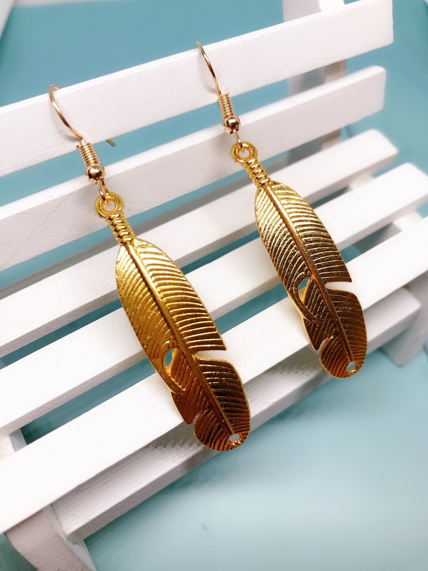 Sale!!! 3D Long Leaf Golden Earrings -- Golden Leaves