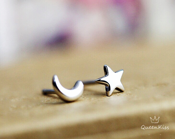 Sterling Silver 925 Stud Earrings Cute Star and Moon Stud Earrings Modern Studs Minimal Stud Earrings Gift for her