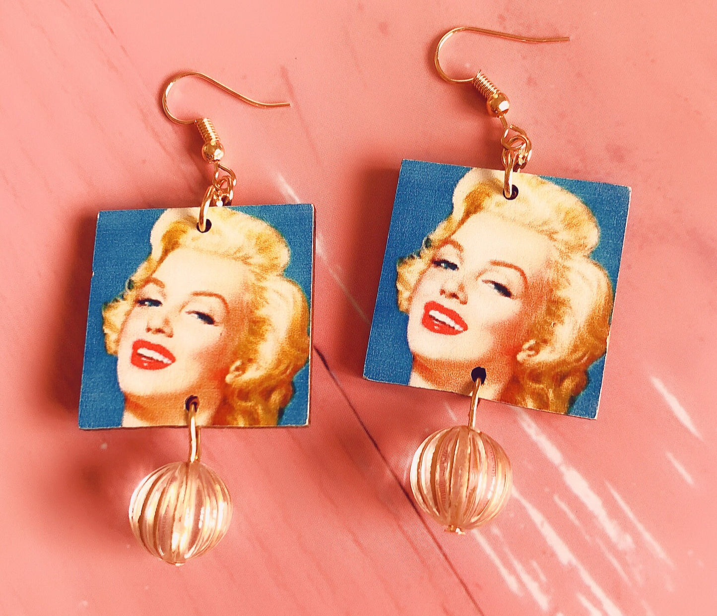 Marilyn Monroe and her best girlfriend Super Star Blue Red Light Wood Earrings -- Sexy Babies