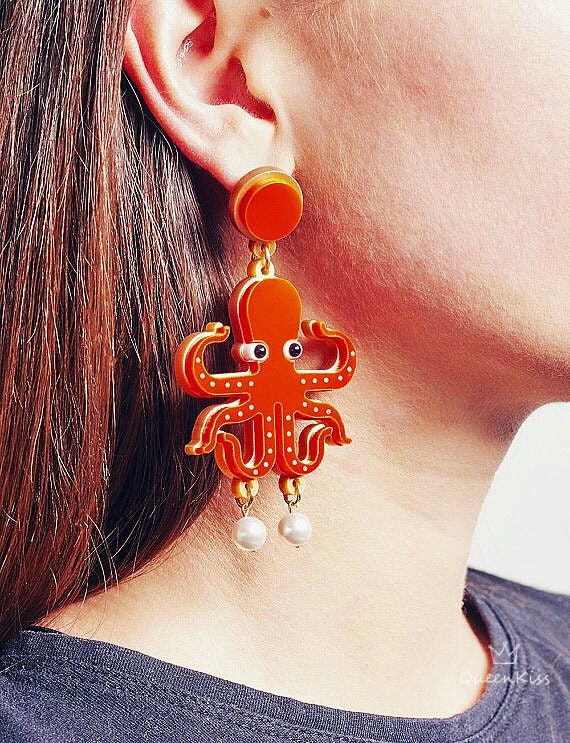 Cute Light Trendy Red Octupus Devilfish Pearl Earrings - Cuteness never ends!!